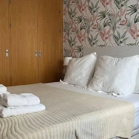 Colon Corazon De Con Ascensor Grupo Ac Gestion